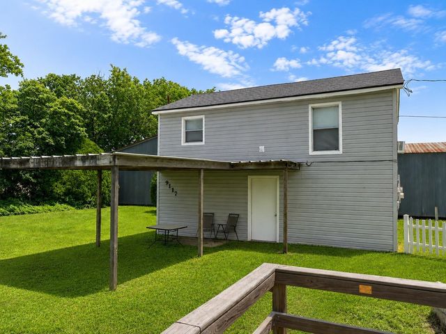 9115 Main Street, Needville, TX 77461