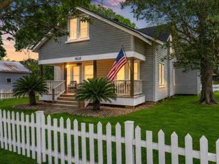 9115 Main Street, Needville, TX 77461