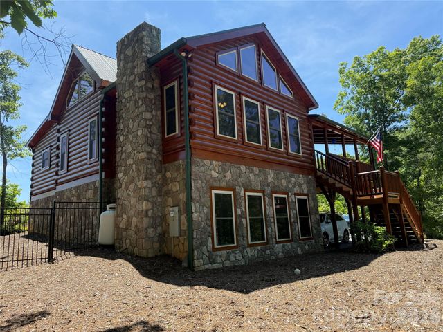 96 Boysenberry Drive, Nebo, NC 28761