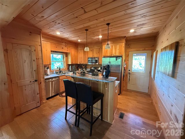 96 Boysenberry Drive, Nebo, NC 28761