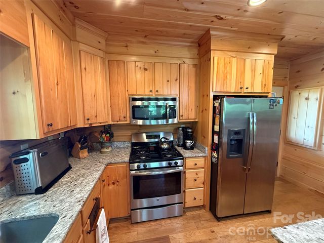 96 Boysenberry Drive, Nebo, NC 28761