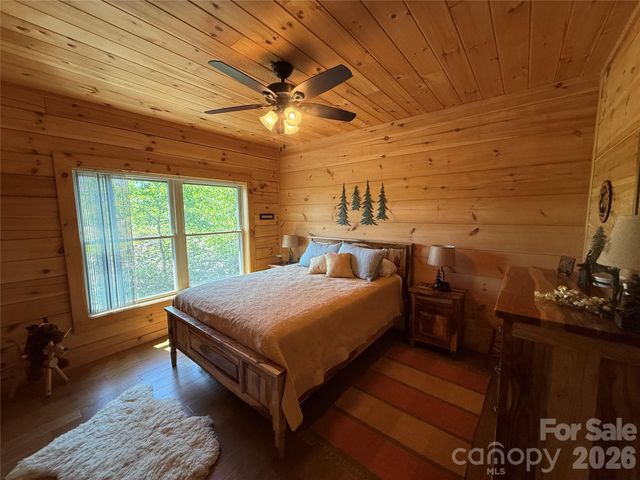 96 Boysenberry Drive, Nebo, NC 28761