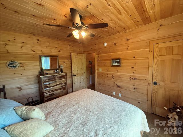 96 Boysenberry Drive, Nebo, NC 28761