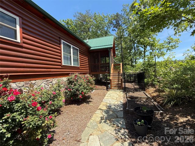 96 Boysenberry Drive, Nebo, NC 28761