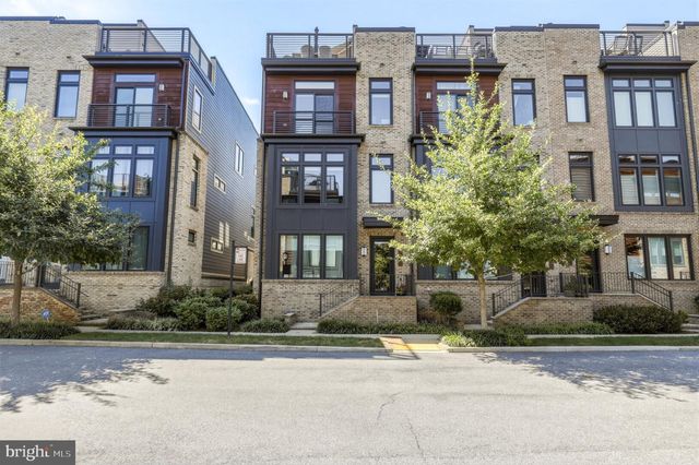 170 WINSOME CIR, Bethesda, MD 20814