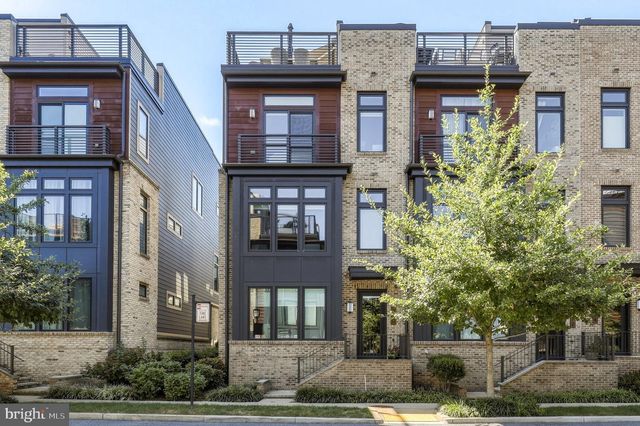 170 WINSOME CIR, Bethesda, MD 20814
