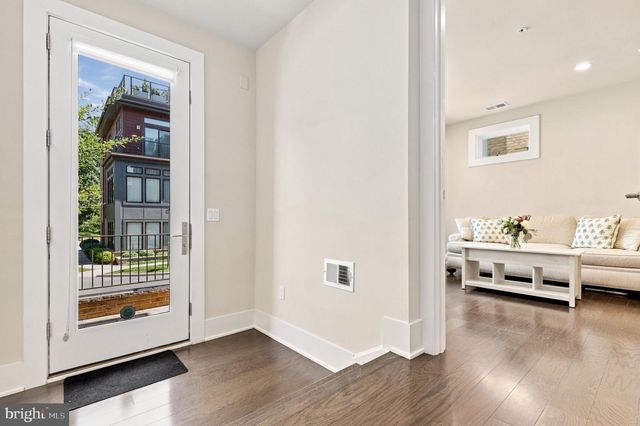 170 WINSOME CIR, Bethesda, MD 20814