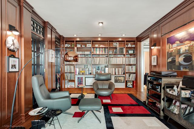 3500 N Lake Shore Drive 11C, Chicago, IL 60657