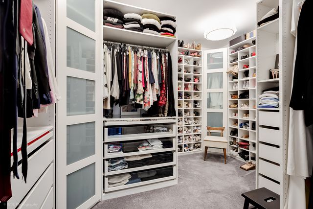 3500 N Lake Shore Drive 11C, Chicago, IL 60657
