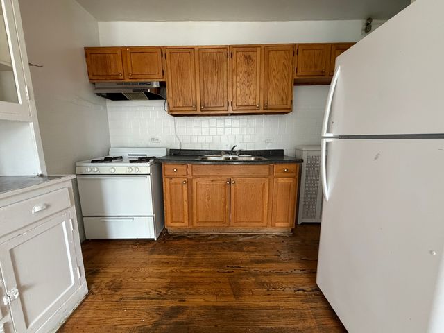 4515 N Hamlin Avenue 2, Chicago, IL 60625