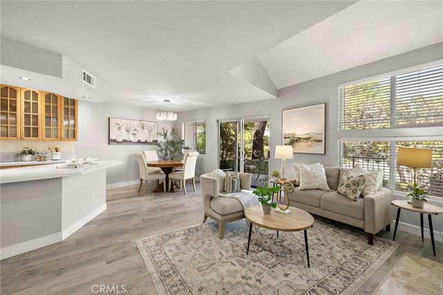 302 San Nicholas Court, Laguna Beach, CA 92651