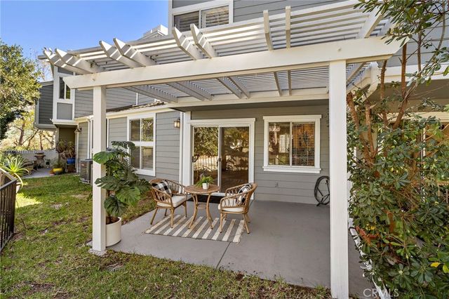 302 San Nicholas Court, Laguna Beach, CA 92651