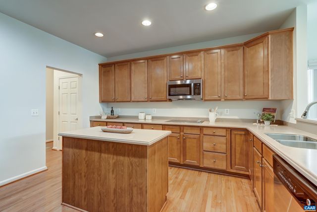 65 PRESTWOOD DR, Ruckersville, VA 22968