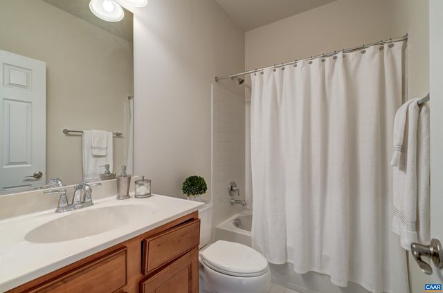 65 PRESTWOOD DR, Ruckersville, VA 22968