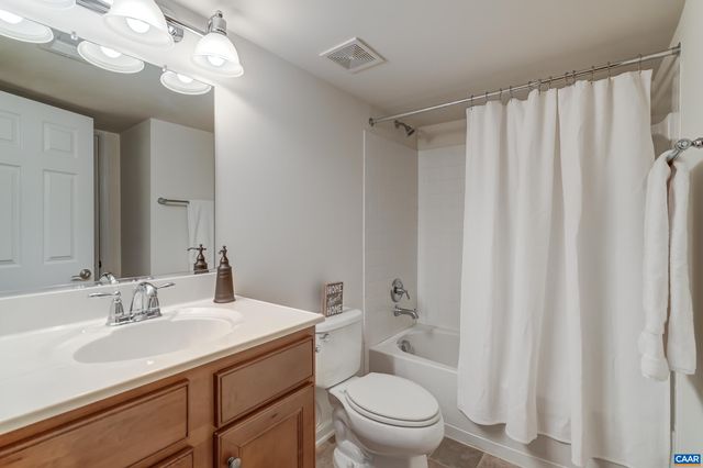 65 PRESTWOOD DR, Ruckersville, VA 22968