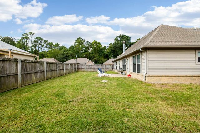 407 Wisteria Drive, Bauxite, AR 72011