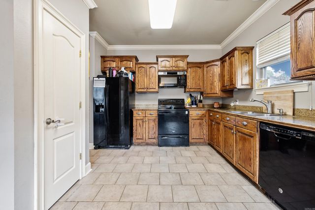 407 Wisteria Drive, Bauxite, AR 72011