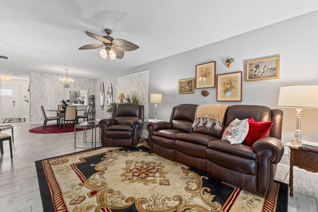 5804 Summerfield Court 47, Fort Pierce, FL 34982