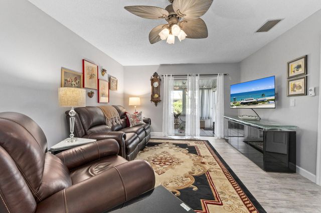 5804 Summerfield Court 47, Fort Pierce, FL 34982