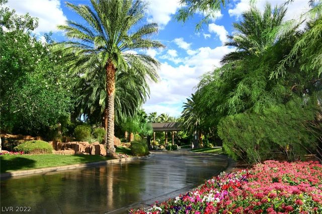 631 Grand Rim Drive, Henderson, NV 89012