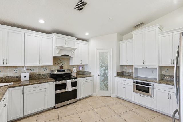 35 Oak St, St Augustine, FL 32084