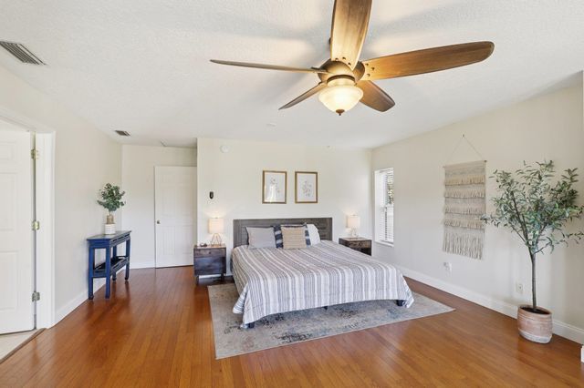 35 Oak St, St Augustine, FL 32084