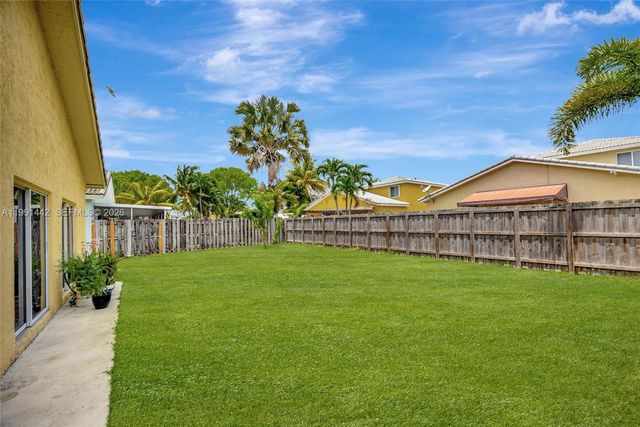 12113 SW 249th St, Homestead, FL 33032