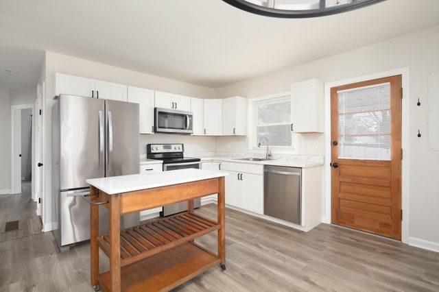 334 Stratford Drive, Lexington, KY 40503