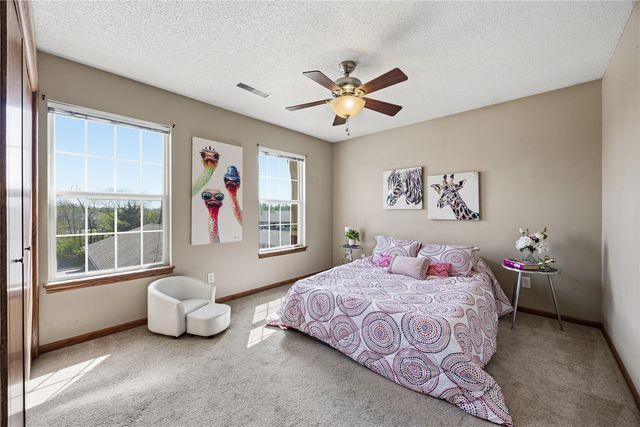 805 Blue Sky Drive 301, North Liberty, IA 52317