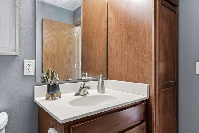 805 Blue Sky Drive 301, North Liberty, IA 52317