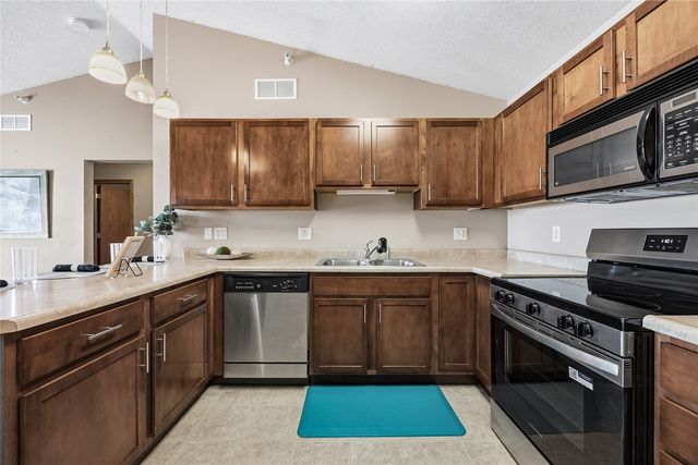 805 Blue Sky Drive 301, North Liberty, IA 52317