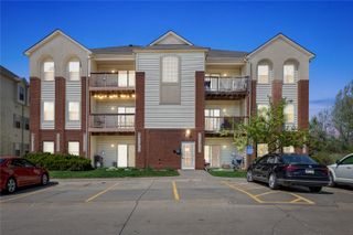 805 Blue Sky Drive 301, North Liberty, IA 52317