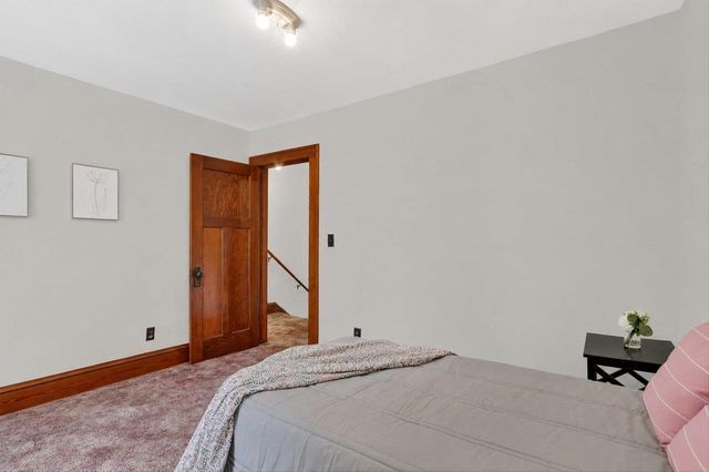 953 Oak Street, Beloit, WI 53511