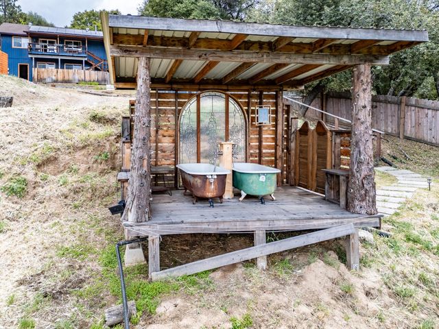 51571 Coyote Ridge Road, Oakhurst, CA 93644
