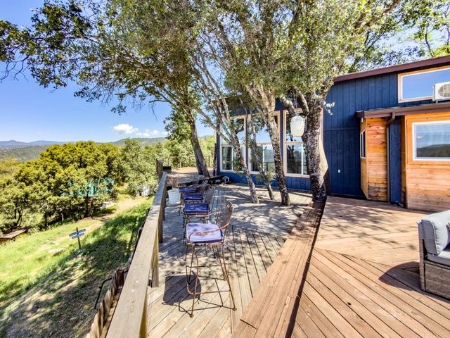 51571 Coyote Ridge Road, Oakhurst, CA 93644