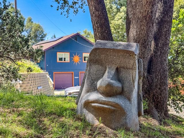 51571 Coyote Ridge Road, Oakhurst, CA 93644