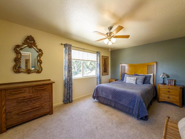 51571 Coyote Ridge Road, Oakhurst, CA 93644
