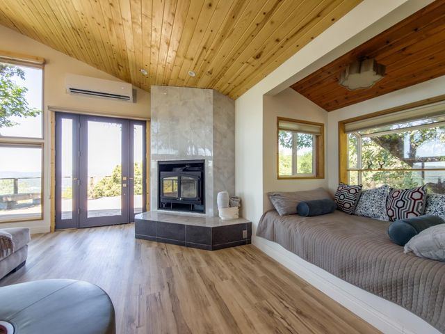 51571 Coyote Ridge Road, Oakhurst, CA 93644