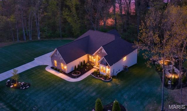 150 Delcreek Estates Drive, Foristell, MO 63348