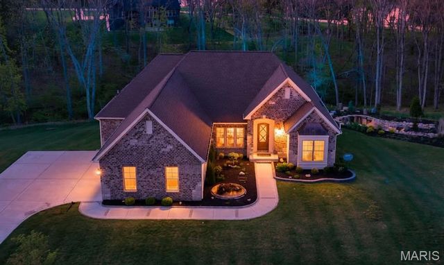 150 Delcreek Estates Drive, Foristell, MO 63348