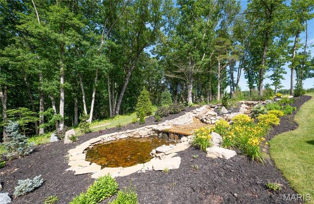 150 Delcreek Estates Drive, Foristell, MO 63348