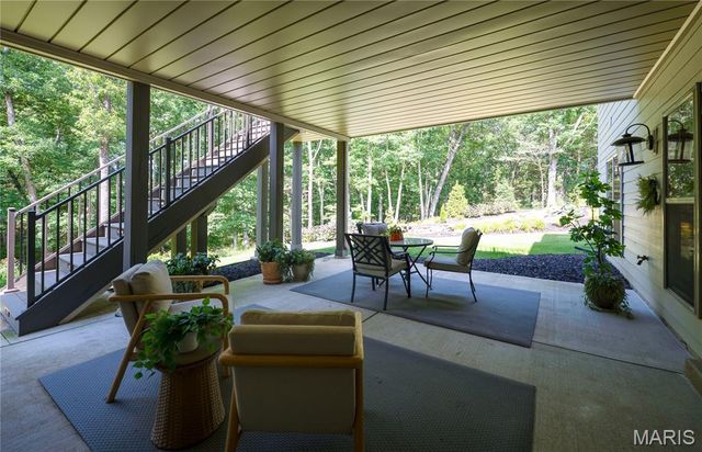 150 Delcreek Estates Drive, Foristell, MO 63348