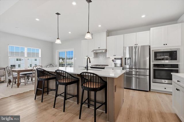 534 SATIVA DR, Honey Brook, PA 19344