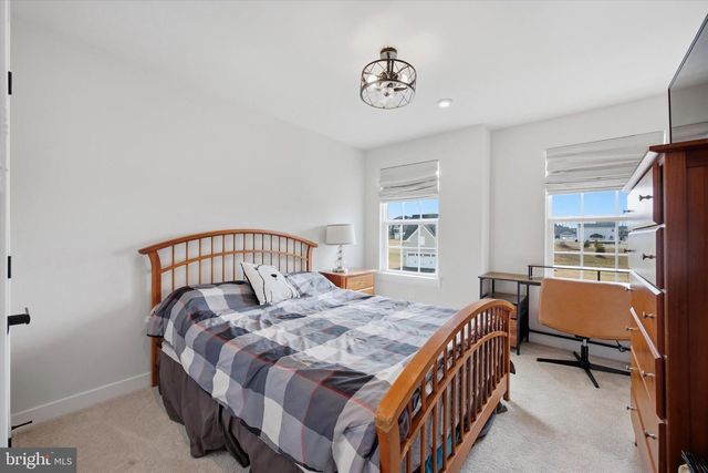 534 SATIVA DR, Honey Brook, PA 19344