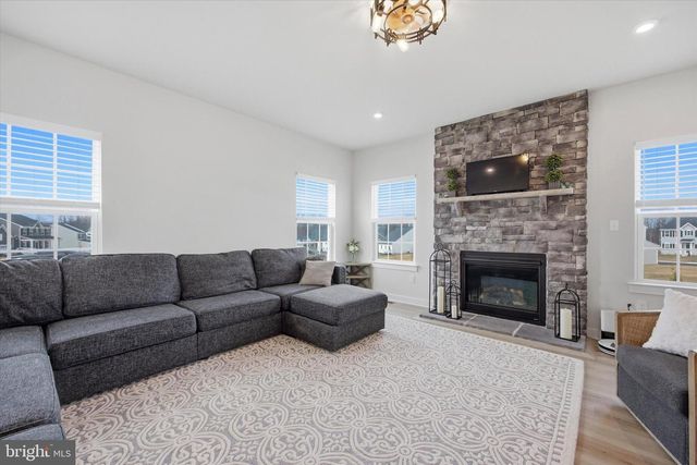 534 SATIVA DR, Honey Brook, PA 19344