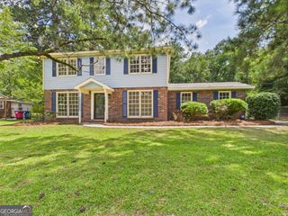 2350 Price Drive, Macon, GA 31206