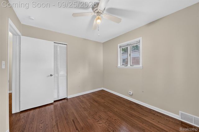 19361 Saint Francis Street, Livonia, MI 48152