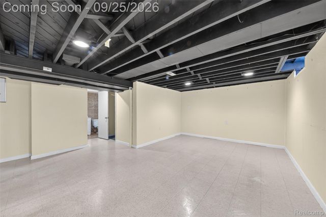 19361 Saint Francis Street, Livonia, MI 48152