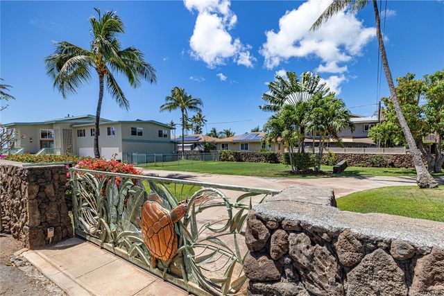 91-701 Oneula Place B, Ewa Beach, HI 96706