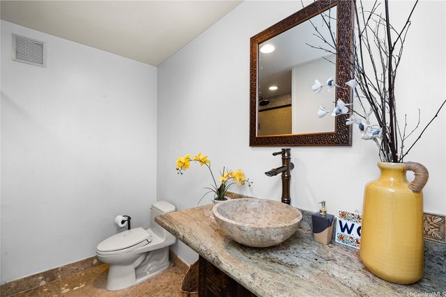 91-701 Oneula Place B, Ewa Beach, HI 96706